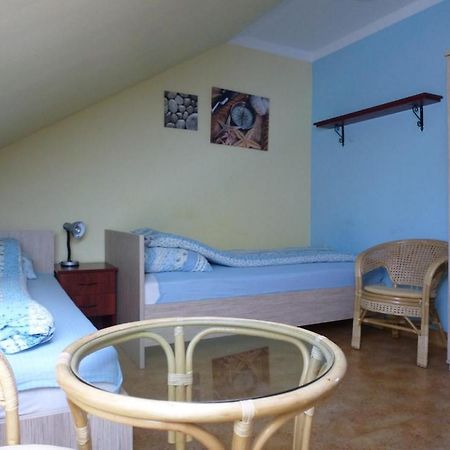 Pokoje Pod Lasem Stepnica Exterior photo